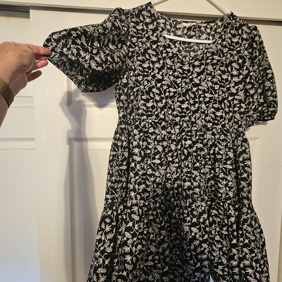 a.n.a Floral Tiered Mini Dress - Picture 3 of 6